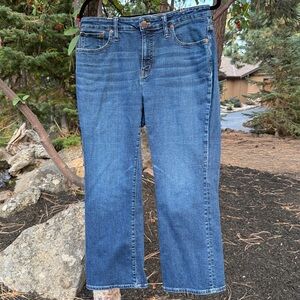 Madewell Curvy Kickout Cropped Jeans Size 31